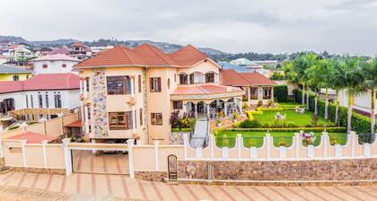 Mountain's View Hotel