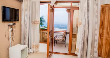 Mountain's View Hotel