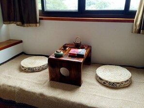 Living area - Zhujiajian Time To Inn (Zhoushan)