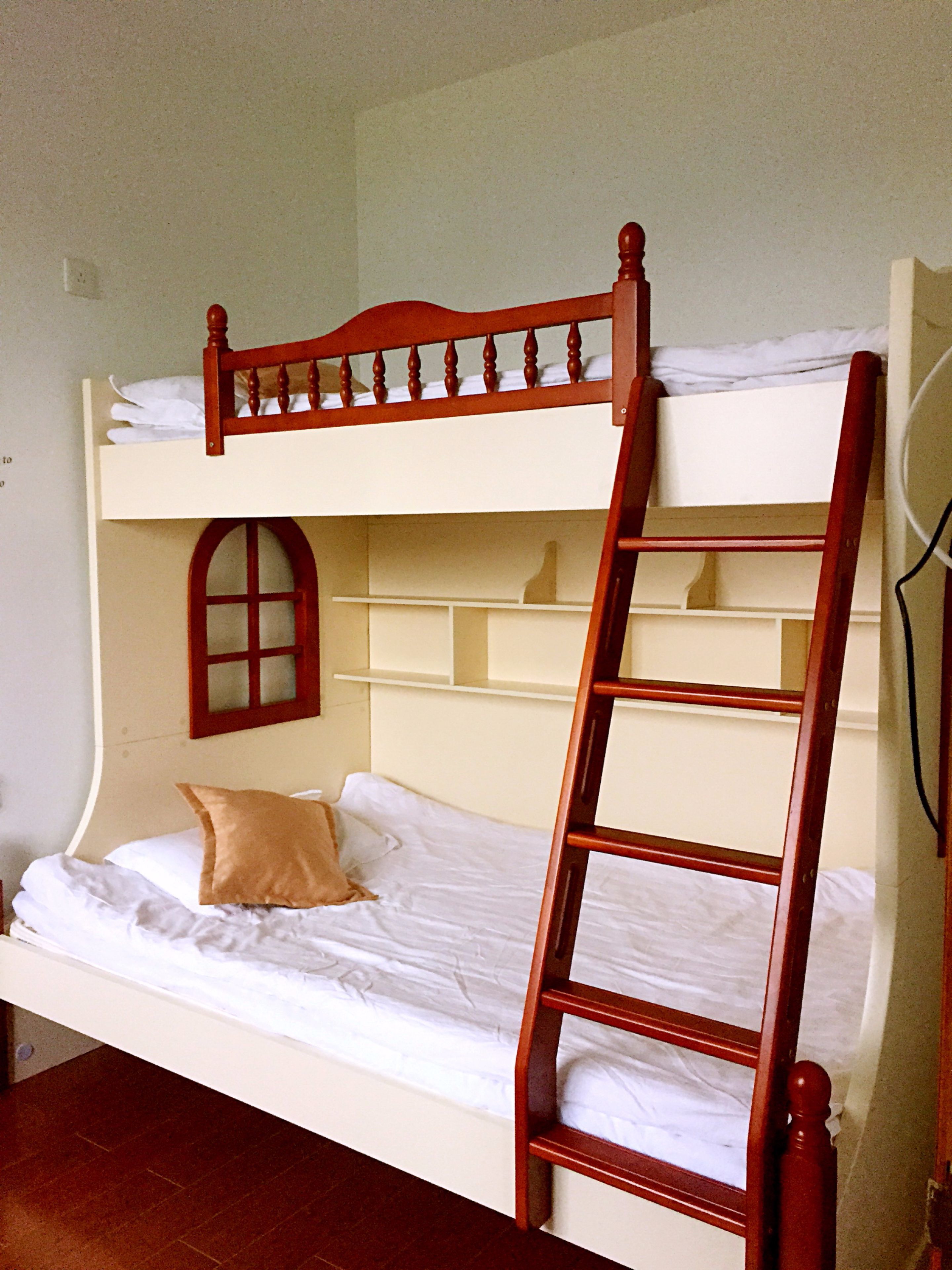 Suite familiare | Una scrivania, tende oscuranti, insonorizzazione, Wi-Fi gratuito