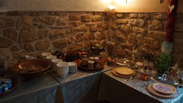 Free buffet breakfast