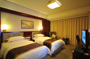 1 bedroom, minibar, in-room safe, desk