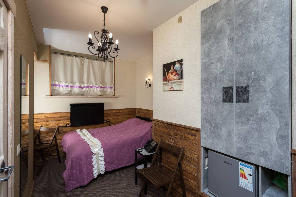 Standard Double Room | Peralatan tempat tidur premium, tilam berlapik