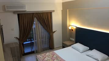 Caja de seguridad en la habitación, escritorio y insonorización