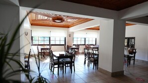 Breakfast, lunch and dinner served - Hamle Hotel (Ula)