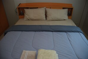 3-Bedroom Villa  | 3 bedrooms, in-room safe, desk, iron/ironing board - Thai Paradise South Residence (Cha-am)