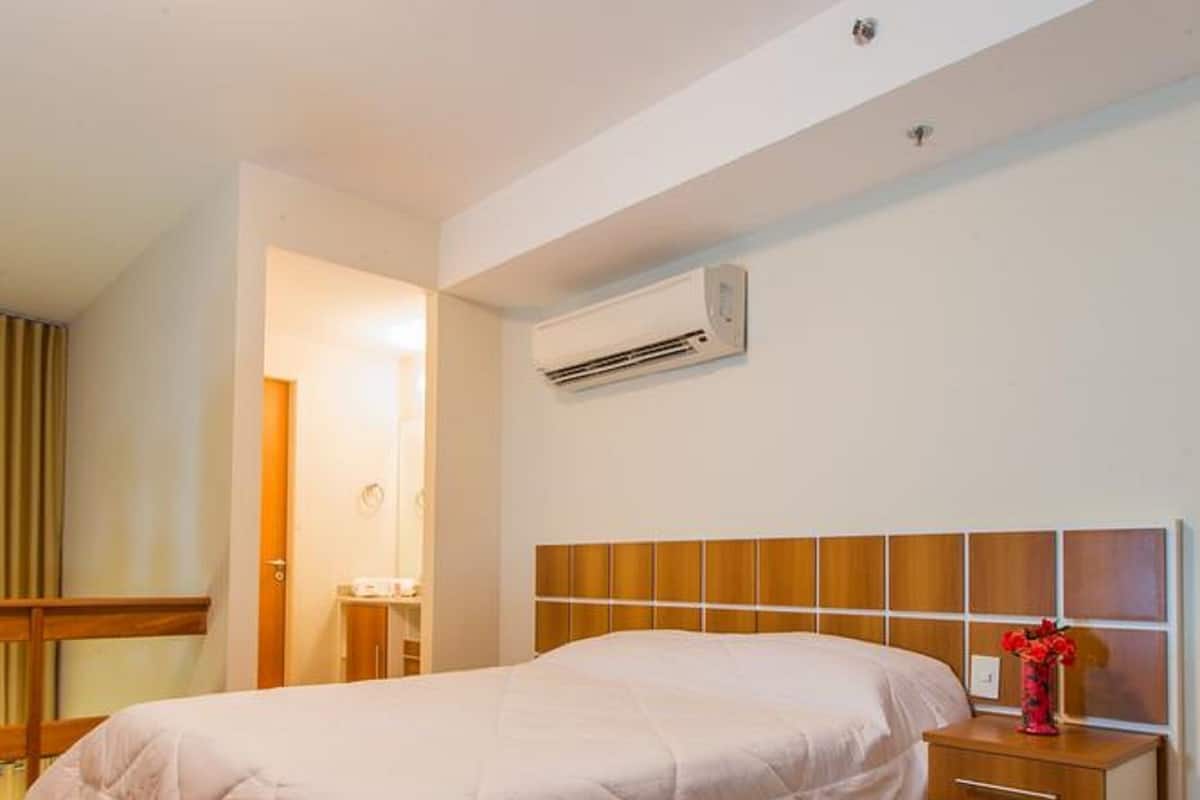 1 bedroom, soundproofing, free WiFi, bed sheets