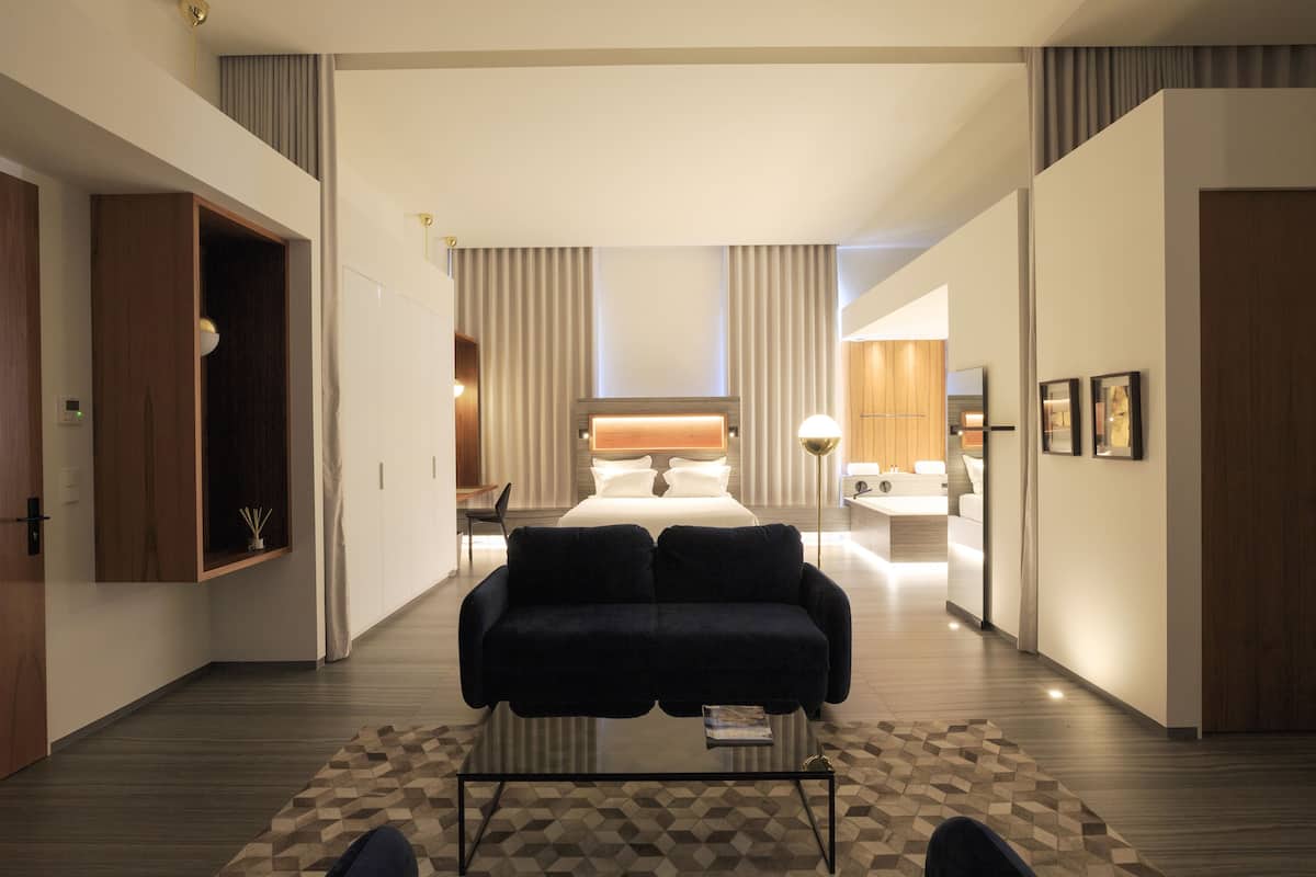 master suit port view | premium bedding, individually decorated, blackout curtains