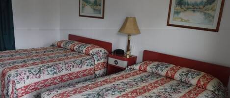 Free WiFi, bed sheets