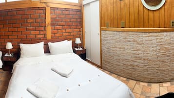 Habitación estándar | Caja fuerte, wifi gratis, ropa de cama