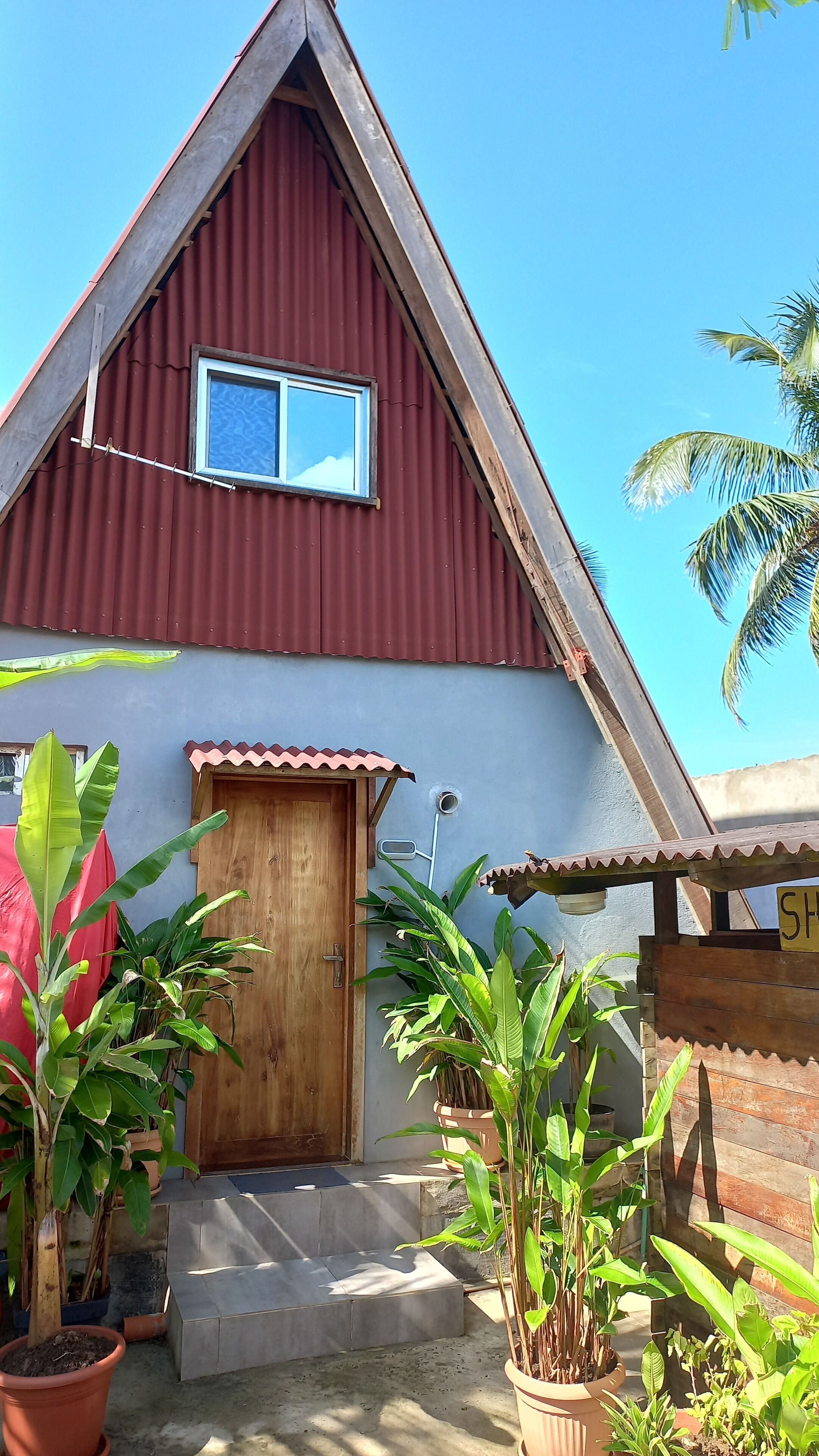 Honeymoon Villa, Hot Tub, Ocean View | Premium bedding, in-room safe, desk, laptop workspace