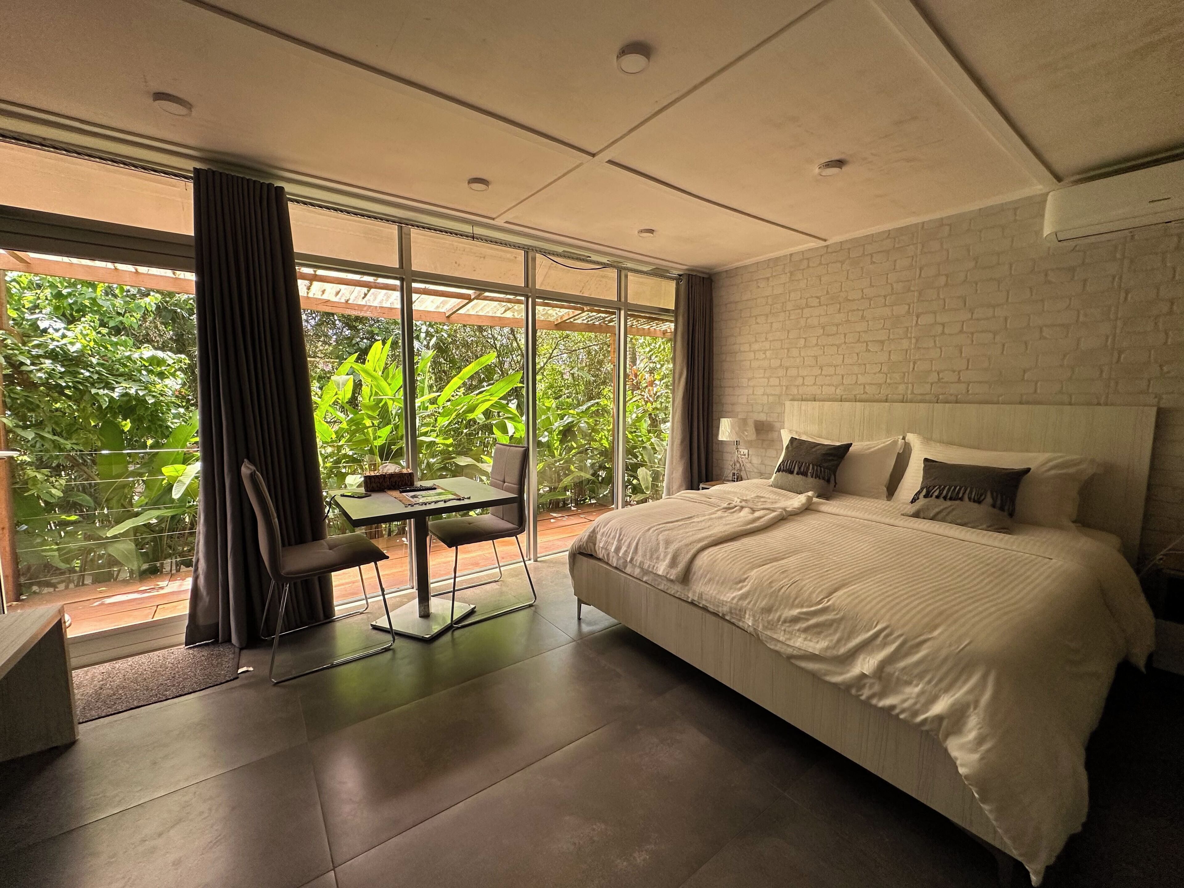 Exclusive Double Room, Garden View