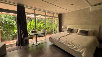 Exclusive Double Room, Garden View | Premium bedding, in-room safe, desk, laptop workspace