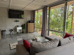 Standard Double Room | Premium bedding, in-room safe, desk, laptop workspace - Tropicana Beach and Resort (Monrovia)