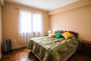 1 bedroom, iron/ironing board, free cribs/infant beds, free WiFi