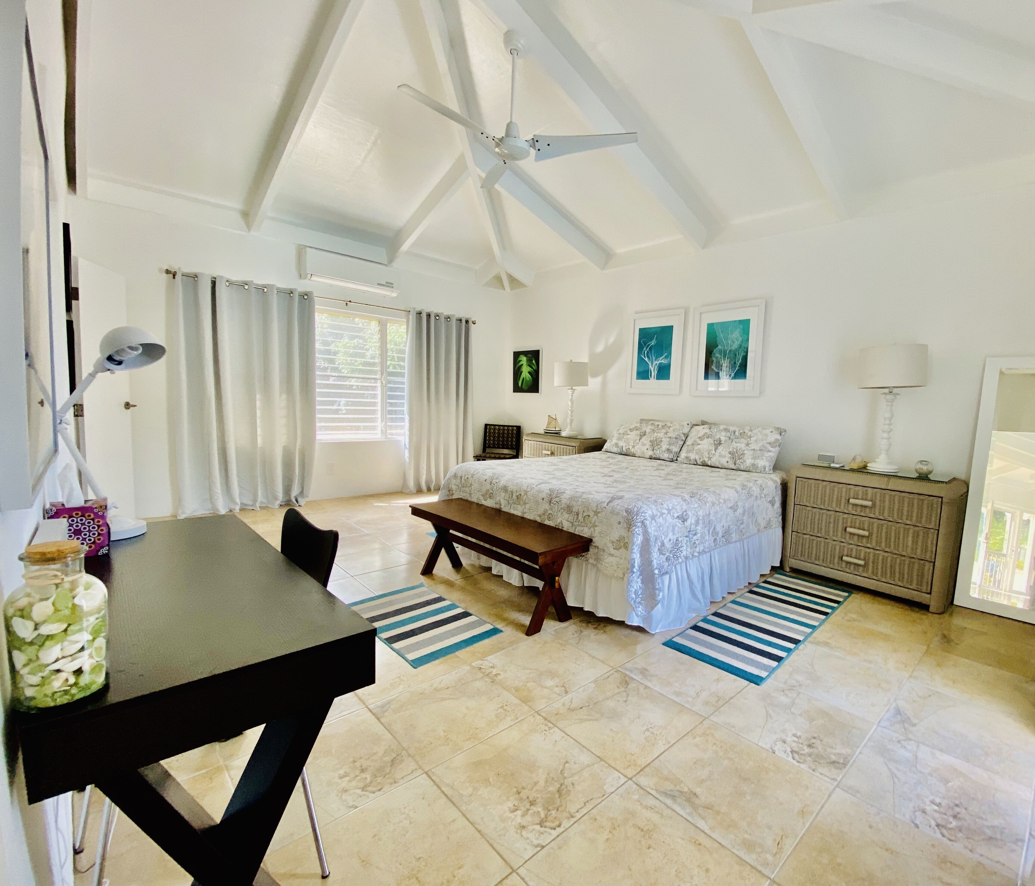 Luxury-Villa, 3 Schlafzimmer, eigener Pool, Meerblick | 3 Schlafzimmer, individuell dekoriert, individuell eingerichtet