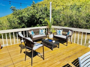 Luxury-Villa, 3 Schlafzimmer, eigener Pool, Meerblick | Terrasse/Patio