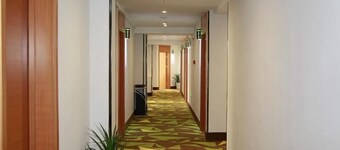 Vatica Jiangsu Yangzhou Dongguan Street Hotel