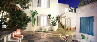Mykonos Town Suites