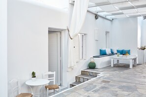 Terrace/patio - Mykonos Town Suites (Mykonos)