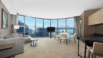 Suite, 1 King-Bett und Schlafsofa | Wohnbereich