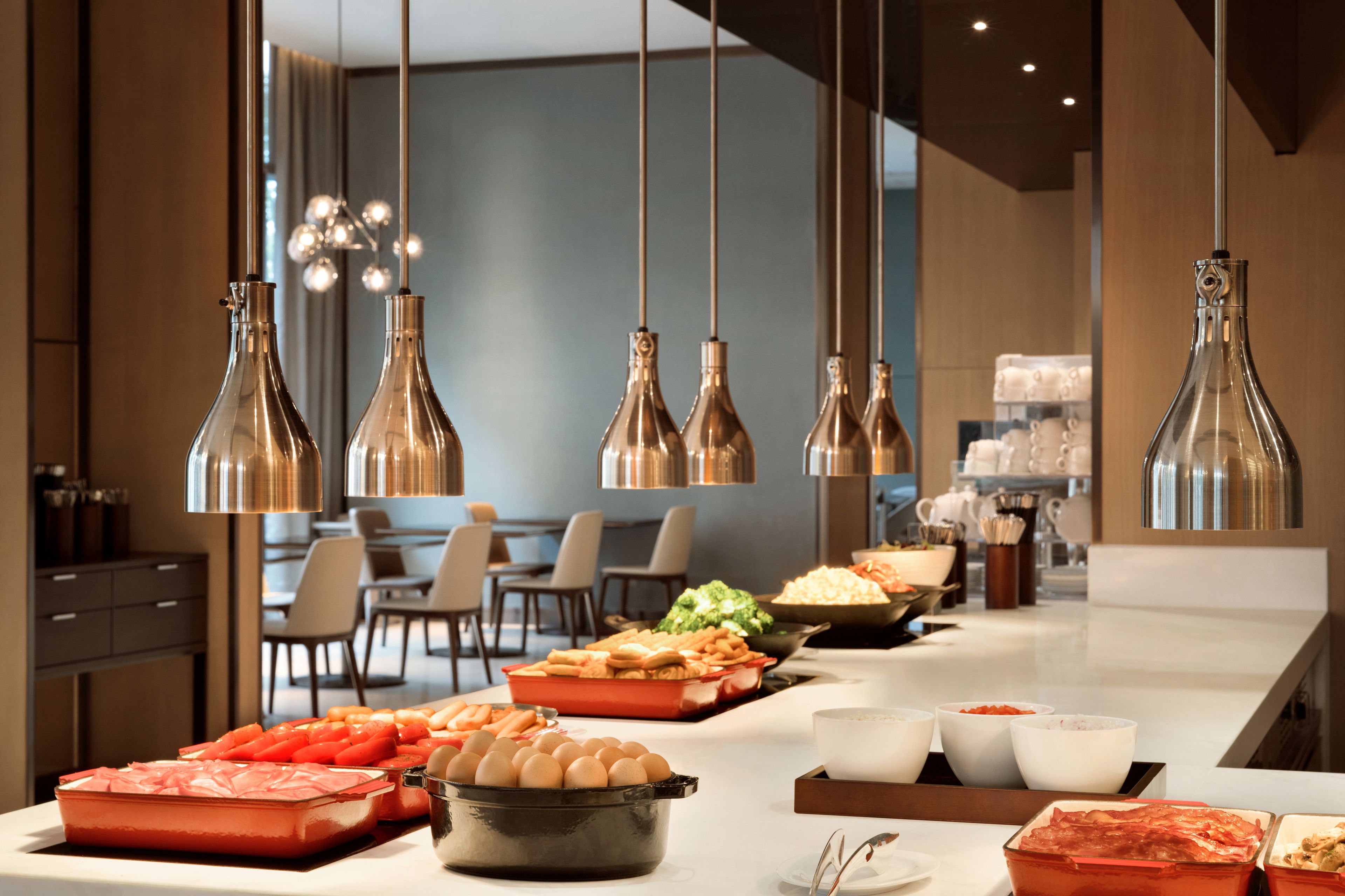 Päivittäinen buffetaamiainen maksusta