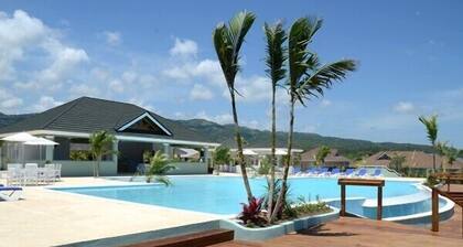 Ocho Rios Villa at the Palms IV