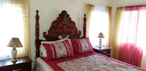 Family Villa, 3 Bedrooms, 2 Bathrooms, Courtyard View | 3 bedrooms, Egyptian cotton sheets, in-room safe, individually decorated - Ocho Rios Tranquility at Coolshade VII (St. Ann's Bay)