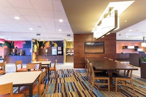 Free continental breakfast