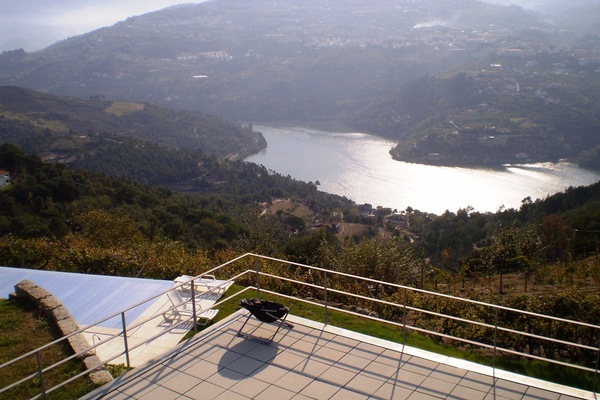 Um recanto sobre o Douro