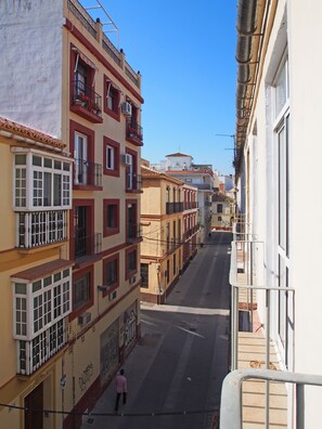 Balcony - Spacious, luminous traditional apartment with 3 balconies, in protected building (Málaga)