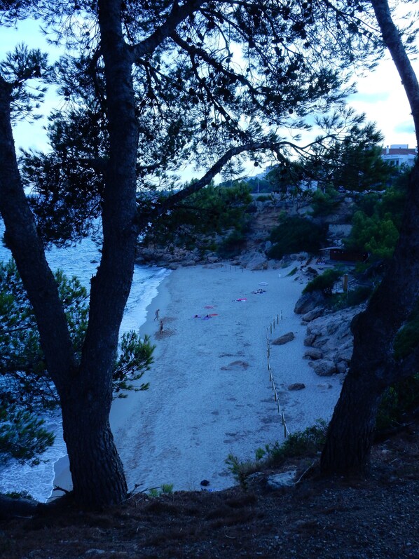 Platja a a prop i gandules de platja