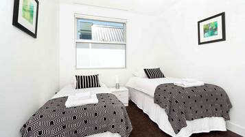 Apartment, 2 Bedrooms | 2 bedrooms, iron/ironing board, free cots/infant beds, rollaway beds