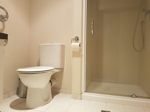 Apartment, 2 Bedrooms | Bathroom