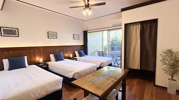 Triple Room, Non Smoking | Individually decorated, free WiFi, bed sheets