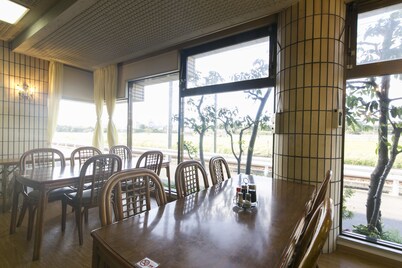 小蛹商务酒店