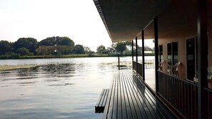 Exterior - Tamarind Guest House (Kanchanaburi)
