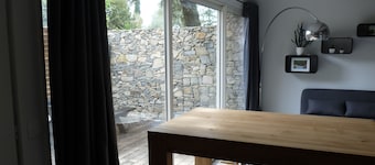 Contemporary Mazet in the heart of Nîmes