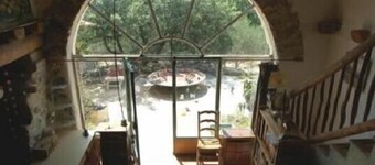 earth house, ecologique, hand made and old fashion.