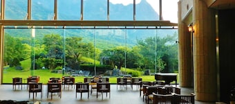 Yakushima Iwasaki Hotel