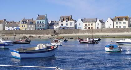 Vacances Insolites et responsables - Location bateau Ă quai - Pointe du R