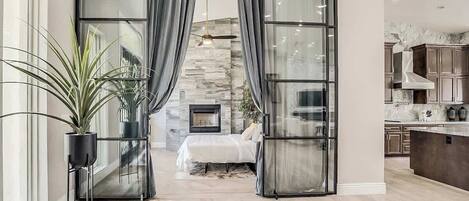 9 bedrooms, desk, iron/ironing board, travel cot