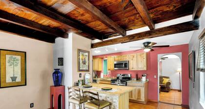 Ihana SouthWestern täysin uusittu pitkä tai lyhyt loma Getaway!