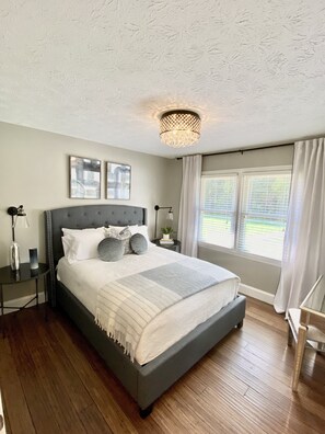 3 bedrooms, iron/ironing board, free WiFi, bed sheets -  Asheville Farmhouse Rental - Hot Tub - Mountain Views - Near Biltmore- 40 Acres (Leicester)
