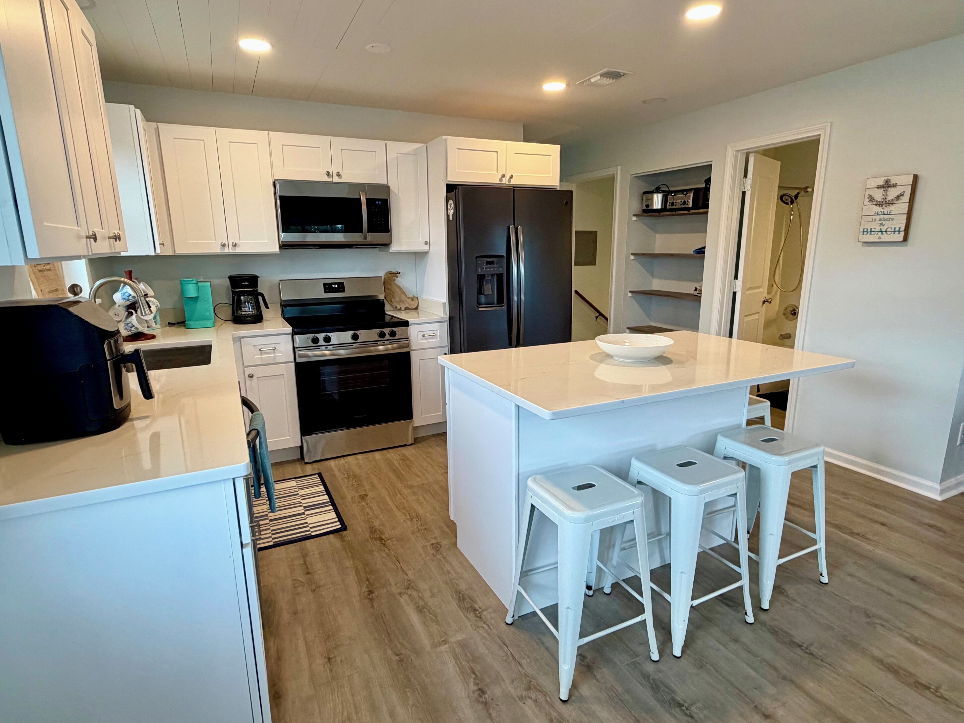 冷蔵庫、電子レンジ、オーブン、食器洗い機