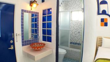 Quadruple Room, No Windows | Desk, blackout drapes, free WiFi