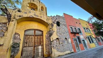 Bagian depan properti