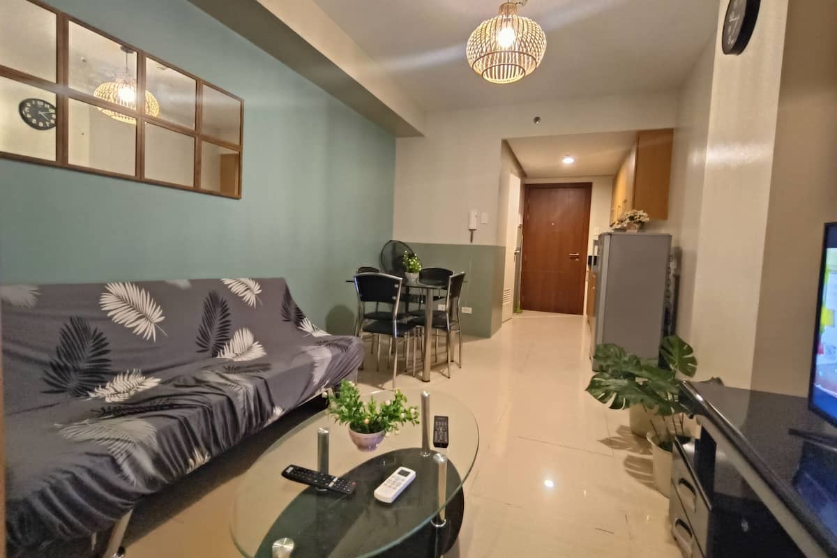 Design Condo | Living area