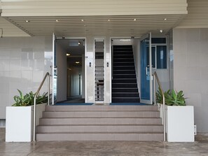 Property entrance - Sunny and Cosy Studio in Kingsland (Auckland)