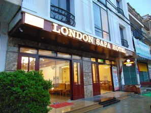 Property entrance - London Sapa Hotel (Sa Pa)